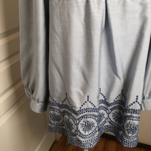 🍑🍑🍑John Paul Richard Blouse.🍑🍑🍑 - Picture 8 of 12